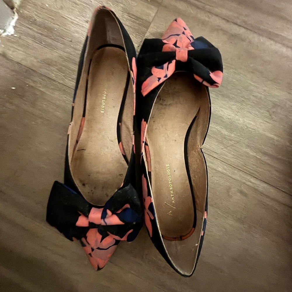 Anthropologie Flats Size 8